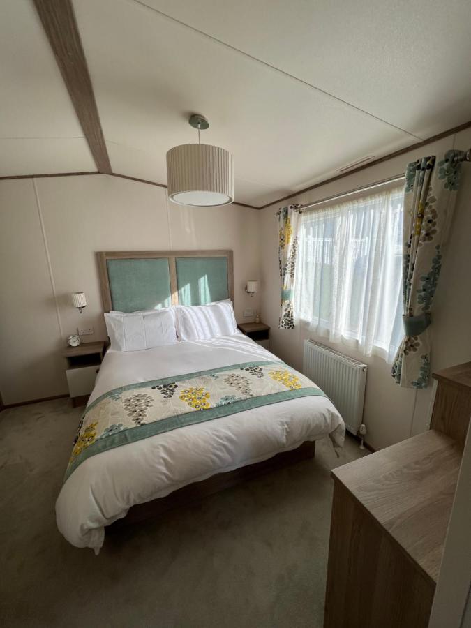 Anchors Rest - Family Caravan - Haven Lytchett Minster Exteriör bild