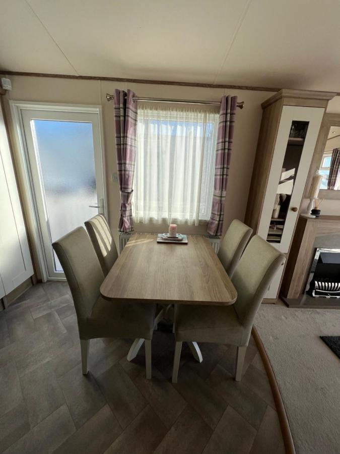 Anchors Rest - Family Caravan - Haven Lytchett Minster Exteriör bild